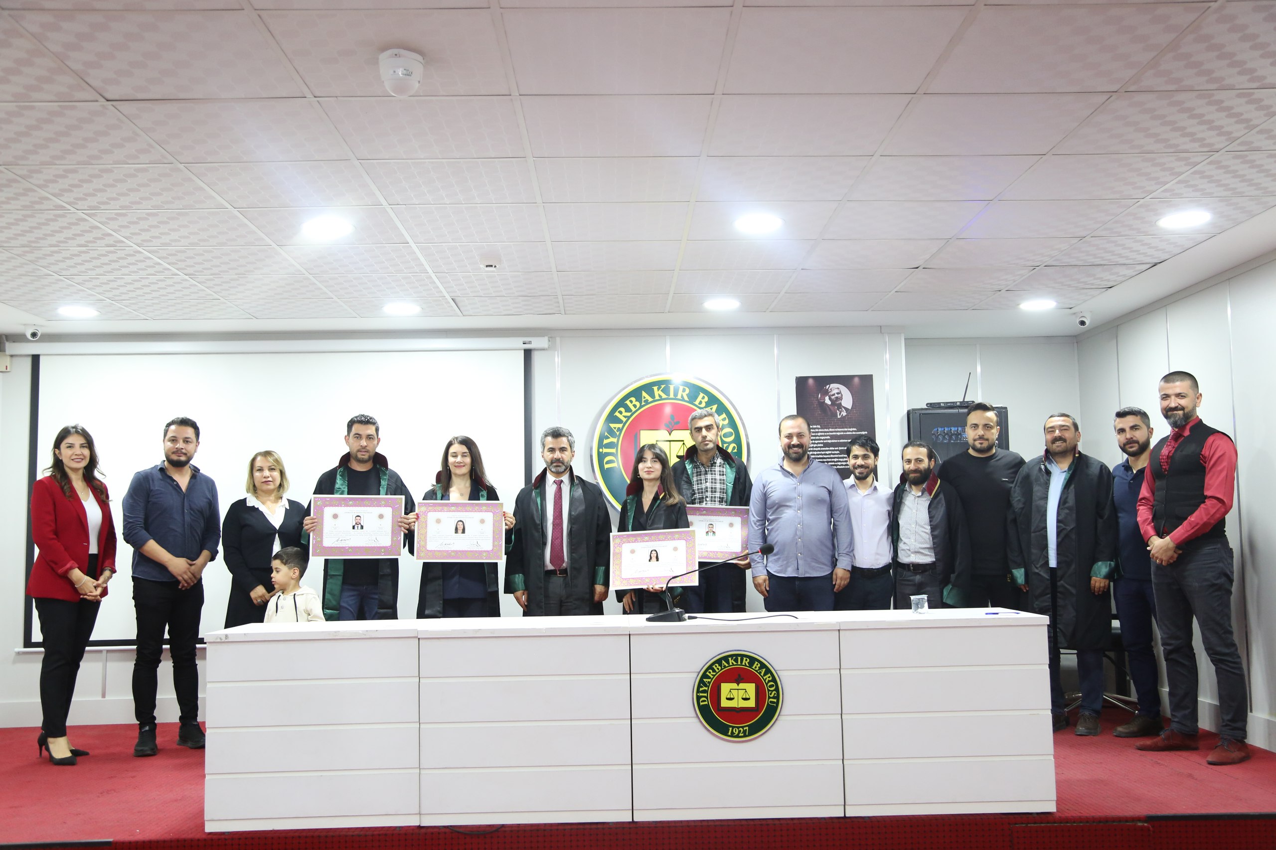 4 Meslektaşımız Avukatlık Yeminini İcra Ederek Aramıza Katıldı — 5