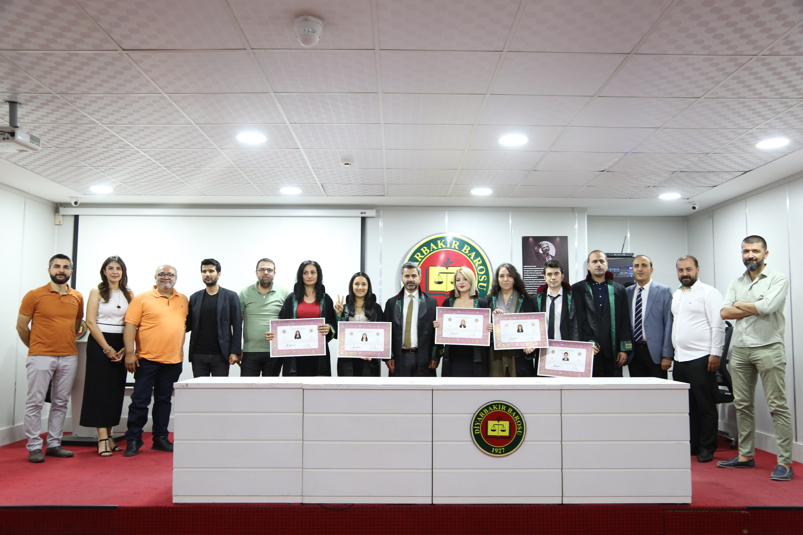 6 Meslektaşımız Avukatlık Yeminini İcra Ederek Aramıza Katıldı — 7