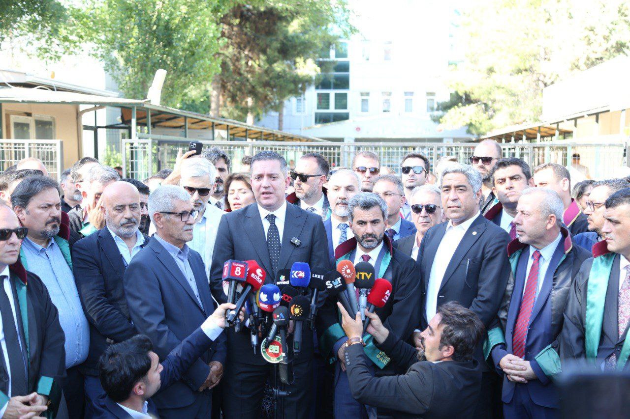 Baro Başkanımız Av. Tahir ELÇİ’nin Faillerinin Yargılandığı Dosyanın Karar Duruşması Yapıldı — 2