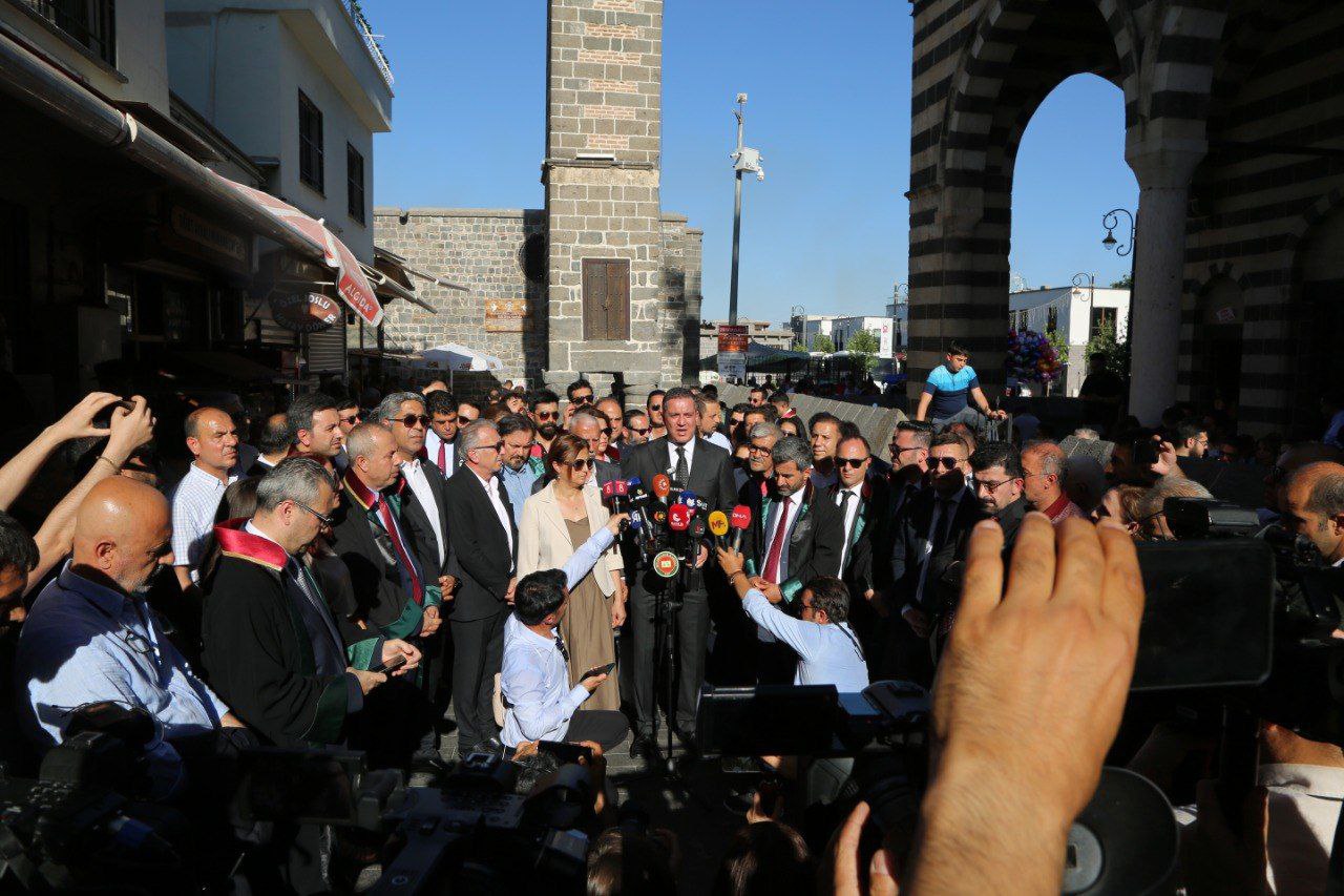 Baro Başkanımız Av. Tahir ELÇİ’nin Faillerinin Yargılandığı Dosyanın Karar Duruşması Yapıldı — 7