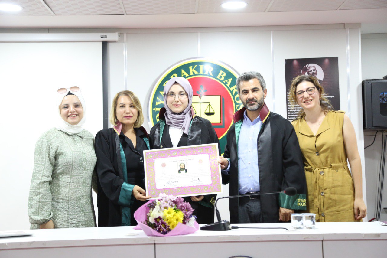 Dokuz Meslektaşımız Avukatlık Yeminini İcra Ederek Aramıza Katıldı. — 1