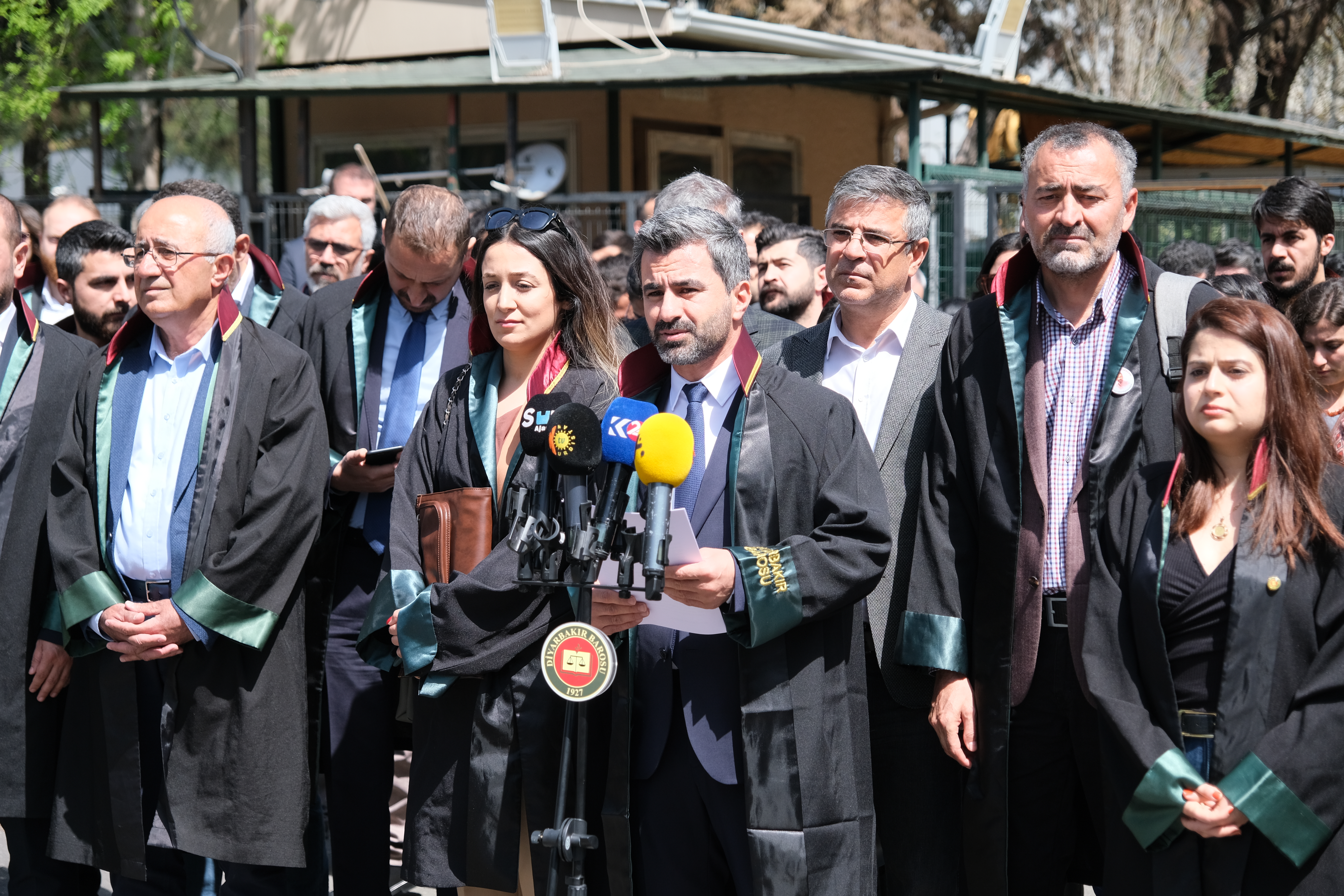 5 Nisan Avukatlar Gününüzü Kutluyoruz.. — 1