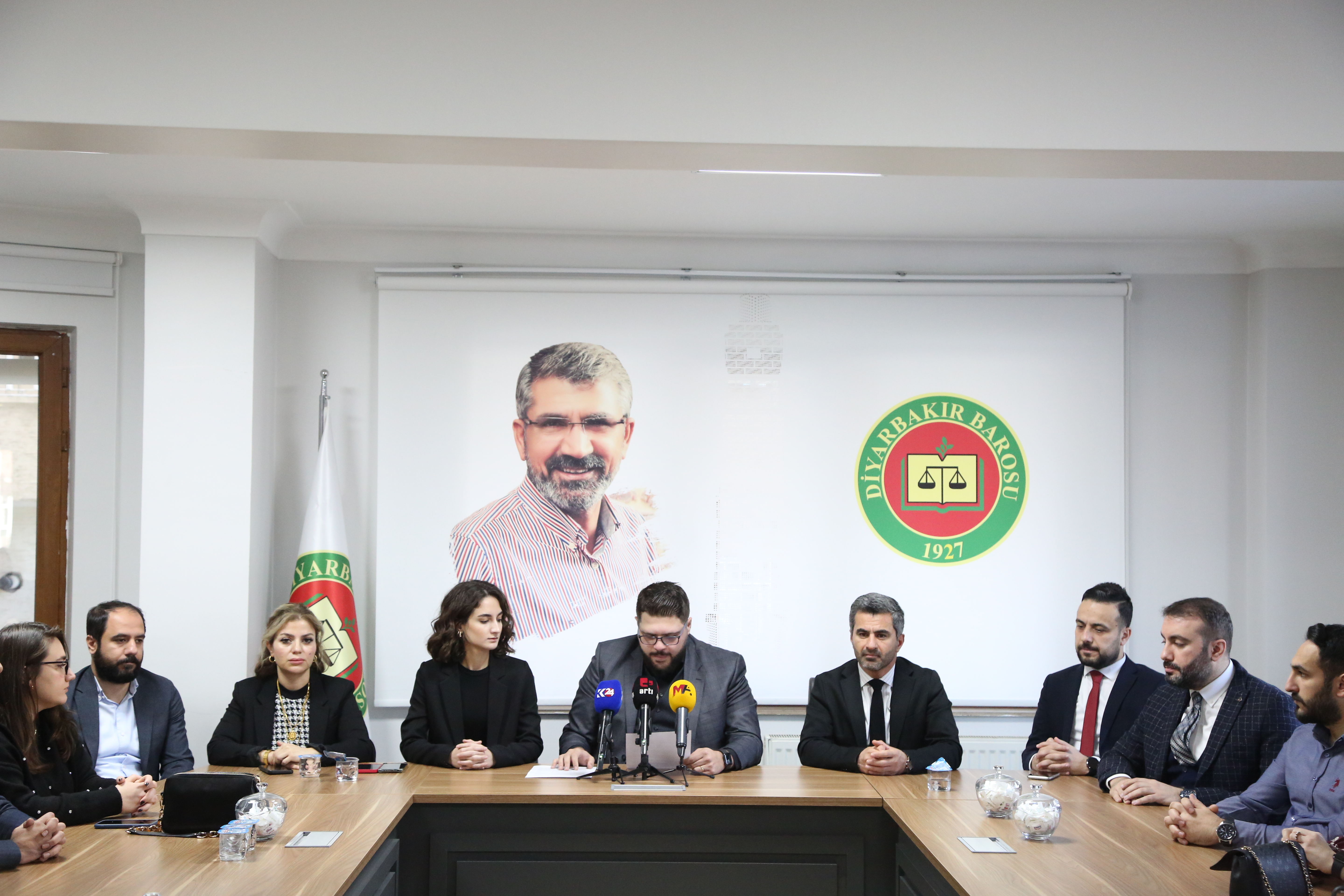 24 Ocak Tehlikedeki Avukatlar Gününe İlişkin Basın Açıklaması Yapıldı, Hazırlanan Rapor Kamuoyuyla Paylaşıldı. — 2