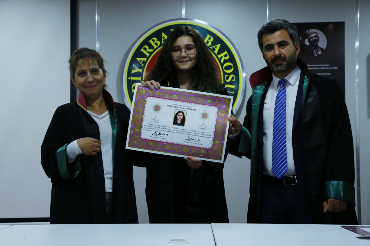 On Bir Meslektaşımız Avukatlık Yeminini İcra Ederek Aramıza Katıldı. — 12