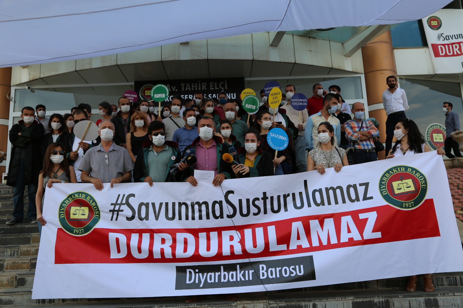 Avukatlık Yasasında Yapılması Planlanan Değişiklik 80 Baronun İtirazına Rağmen Hız Kesmeden Devam Ediyor. #ParalelBaroyaHayır — 7