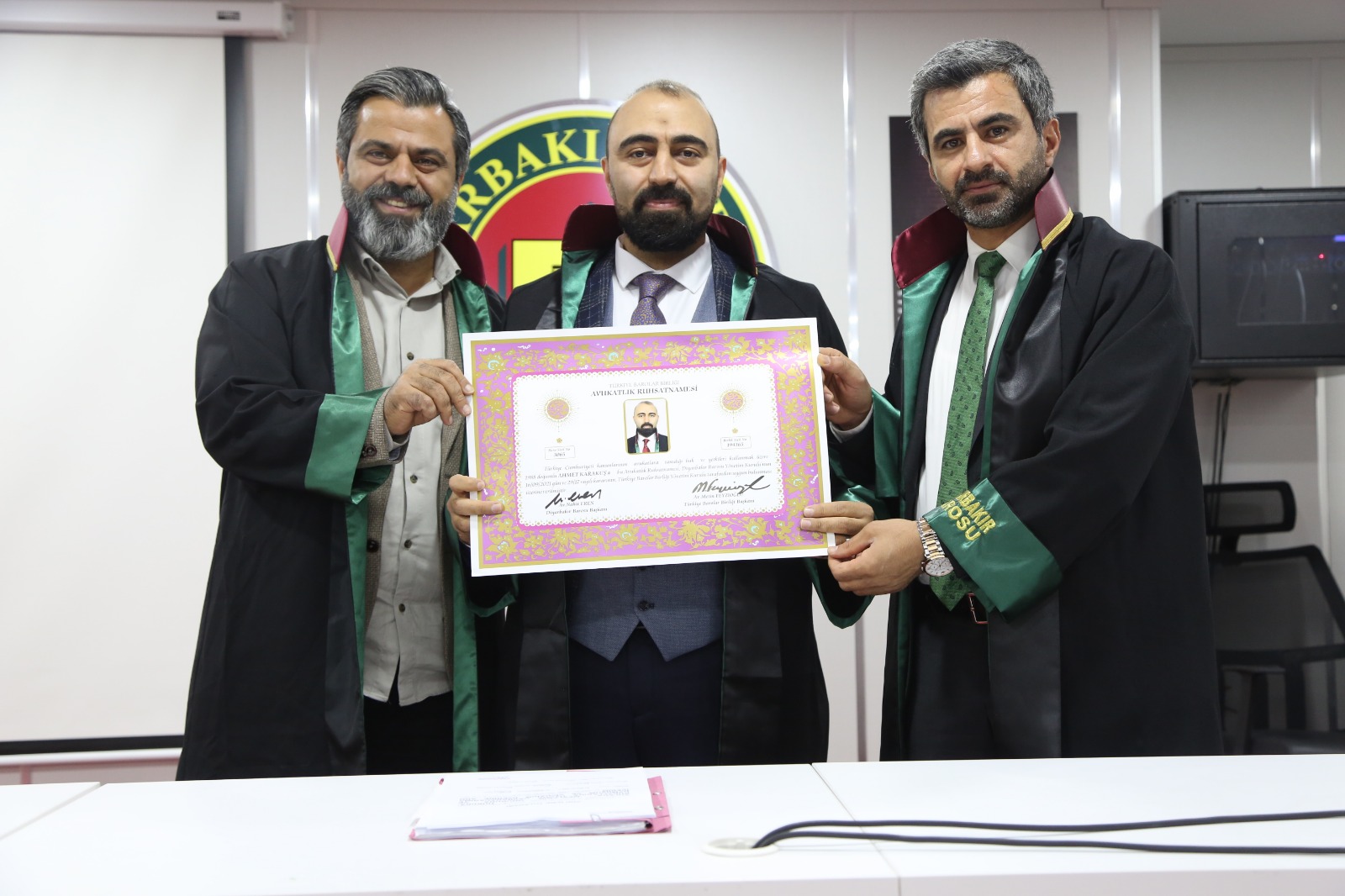 Üç Meslektaşımız Avukatlık Yeminini İcra Ederek Aramıza Katıldı. — 2