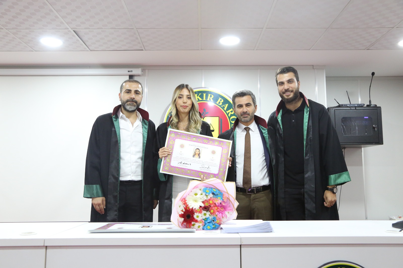 Yirmi İki Meslektaşımız Avukatlık Yeminini İcra Ederek Aramıza Katıldı. — 2