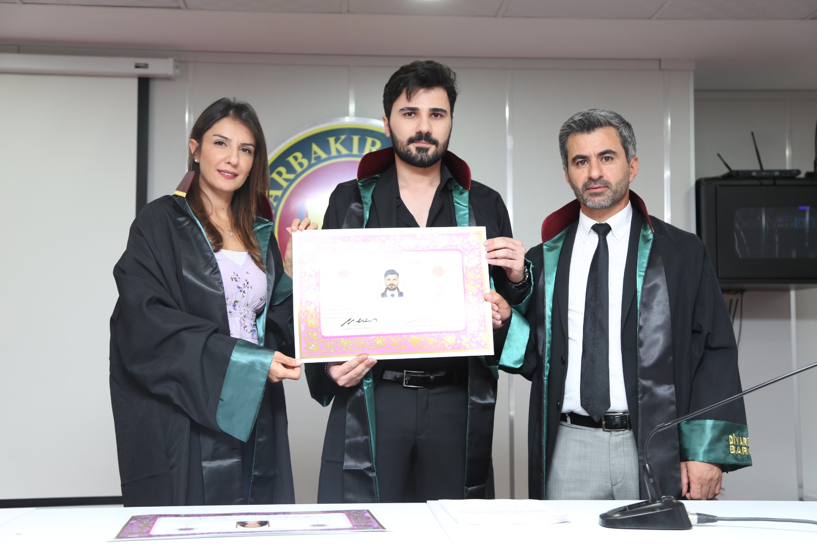 Dokuz Meslektaşımız Avukatlık Yeminini İcra Ederek Aramıza Katıldı. — 9