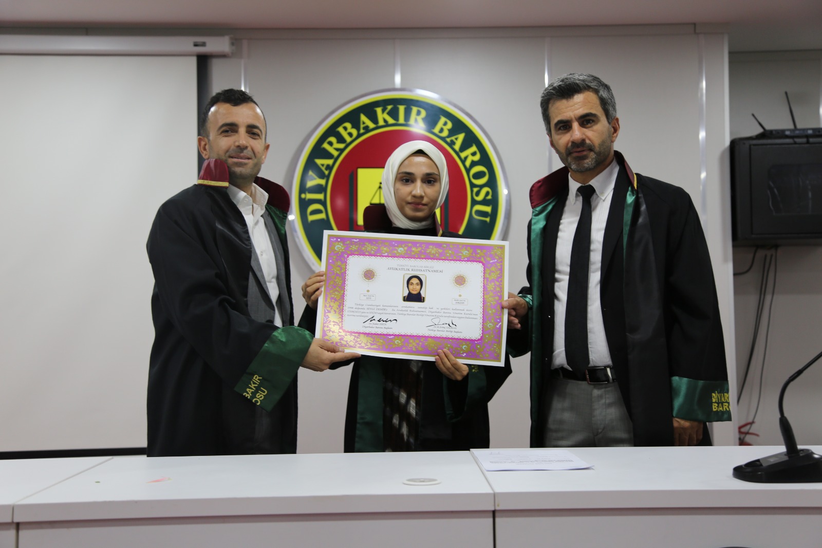 Dokuz Meslektaşımız Avukatlık Yeminini İcra Ederek Aramıza Katıldı. — 5