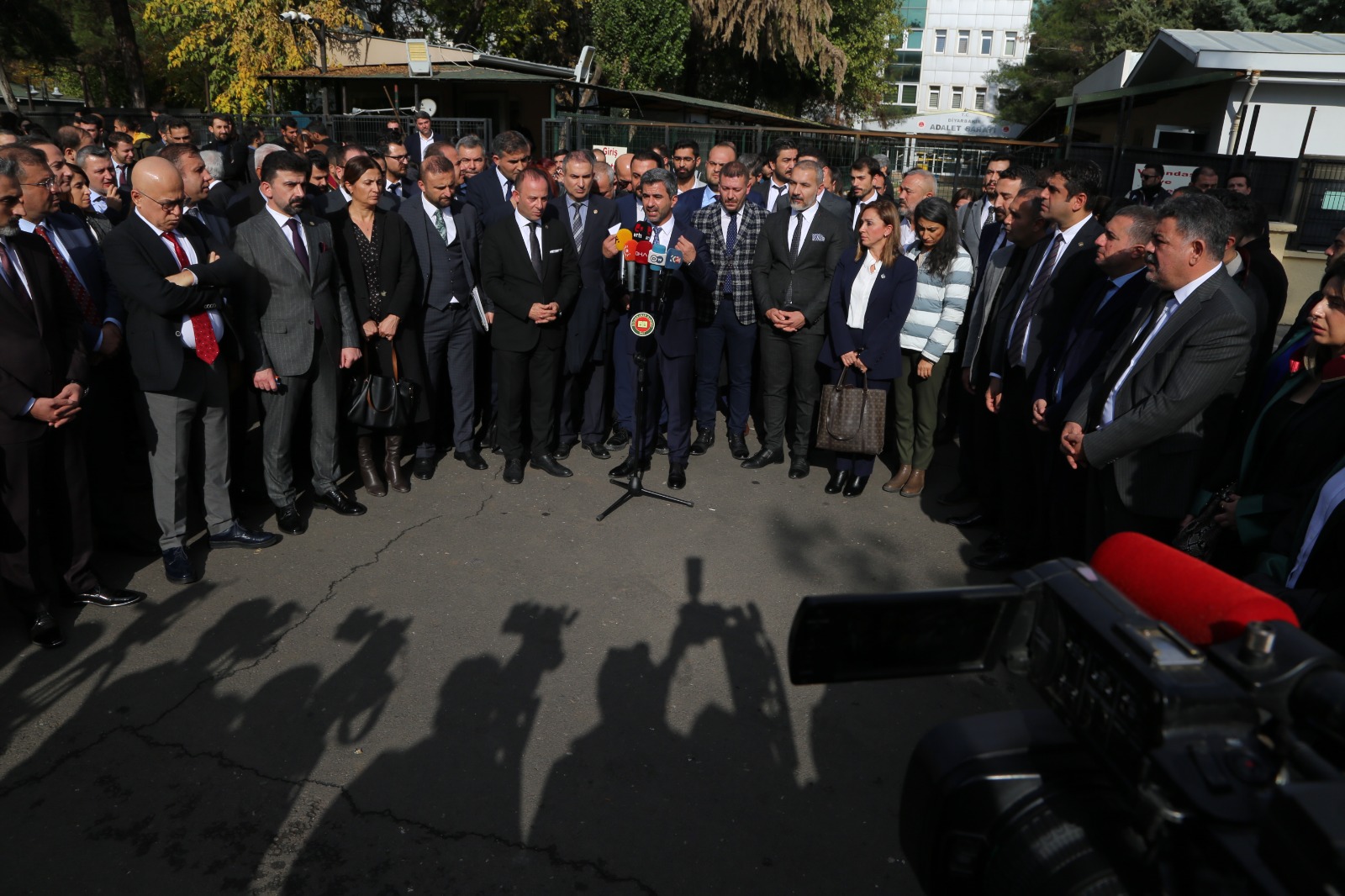Danişîna Şeşemîn a Doza ku Kiryarên Serokê Baroya Me Tahîr ELÇÎ Tên Darizandin Pêk Hat. — 2