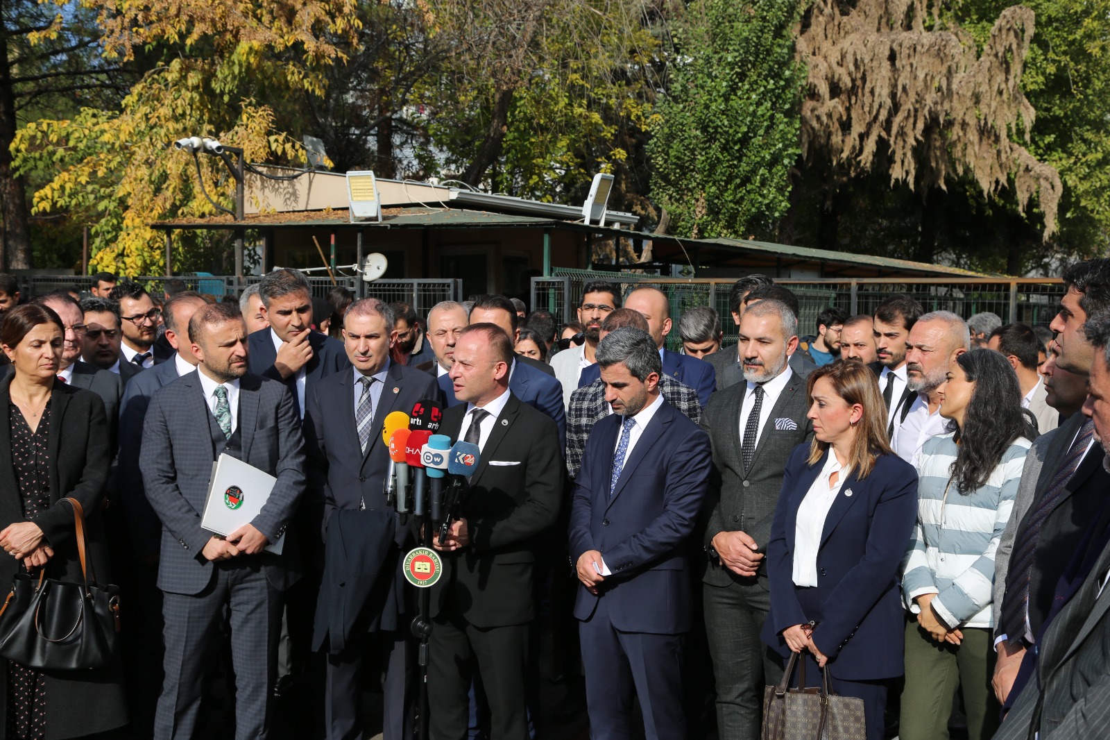 Danişîna Şeşemîn a Doza ku Kiryarên Serokê Baroya Me Tahîr ELÇÎ Tên Darizandin Pêk Hat. — 1