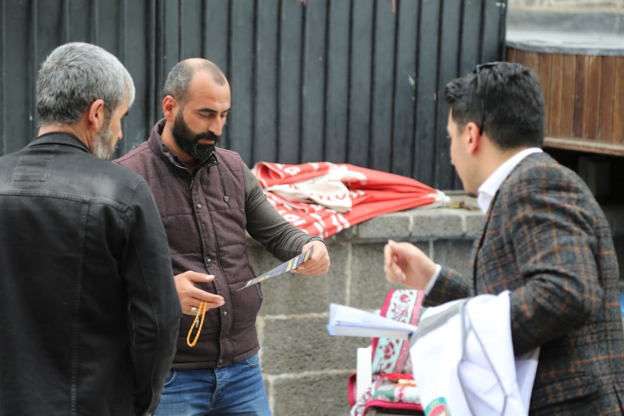Hasar danışmanlık şirketleriyle mücadele adına merkezimiz tarafından broşür etkinliği düzenlendi — 8