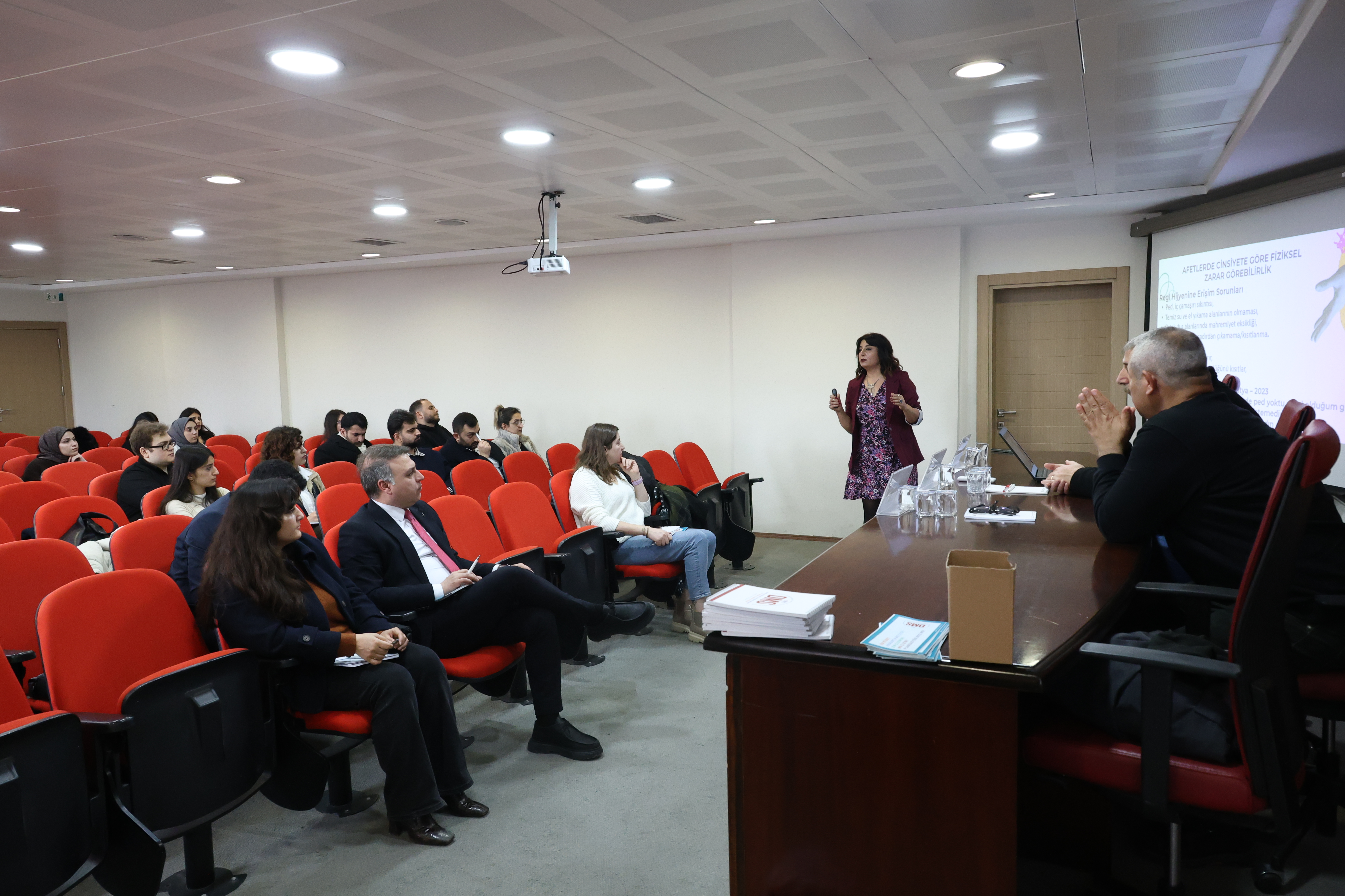 Meslek İçi Eğitim: Afet ve Acil Durum Farkındalığı — 1